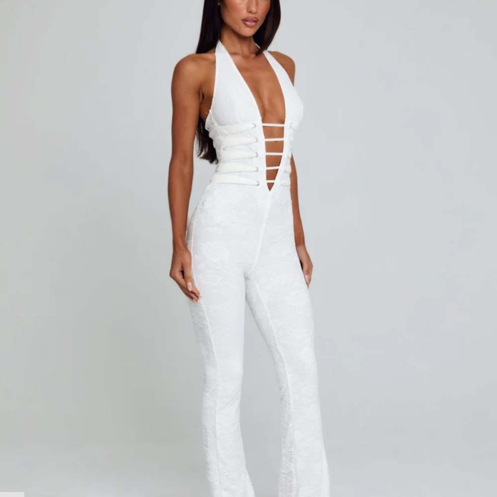 Chic White Lace-Up Jumpsuit